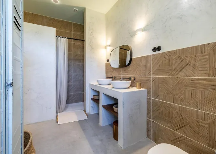 Quinta Revira Volta Nesperal